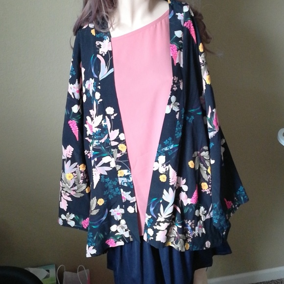 Adrienne Vittadini Tops - Kimono Cardigan